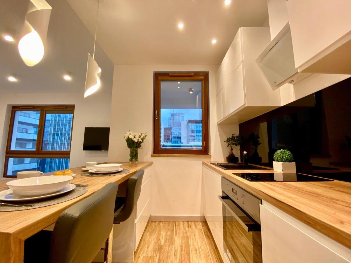 Living Point Residence Center Varsavia Esterno foto